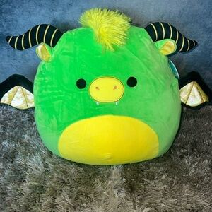 Squishmallows Bethuna the Mystical Creature 💚